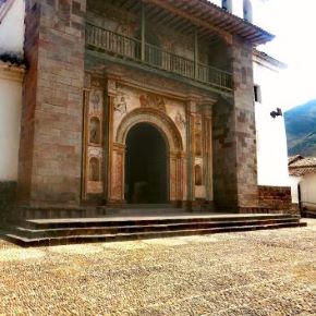 andahuaylillas church in cusco